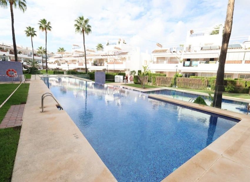 2 slaapkamer Appartement te koop in Villamartin met zwembad - € 278.000 (Ref: 10144844)