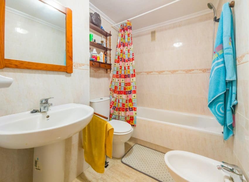 1 soverom Leilighet til salgs i Torrevieja - € 107 000 (Ref: 10144847)