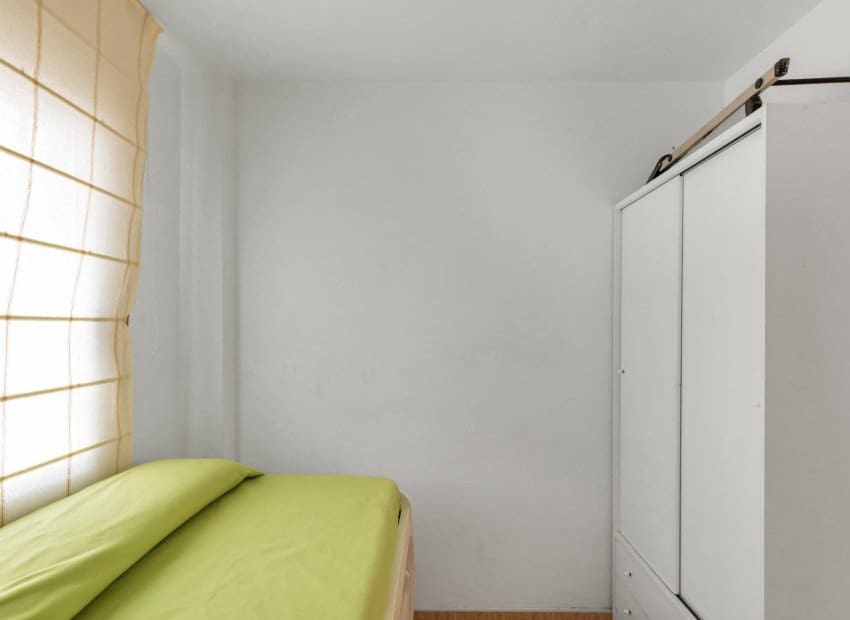 2 chambre Appartement à vendre à Torrevieja avec piscine garage - 125 000 € (Ref: 10144852)