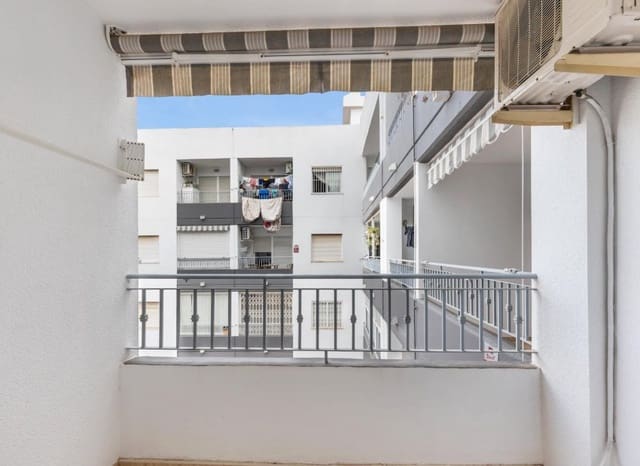 2 Zimmer Apartment zu verkaufen in Parque Acuático - Sector 25, Torrevieja mit Pool Garage - 125.000 € (Ref: 10144852)