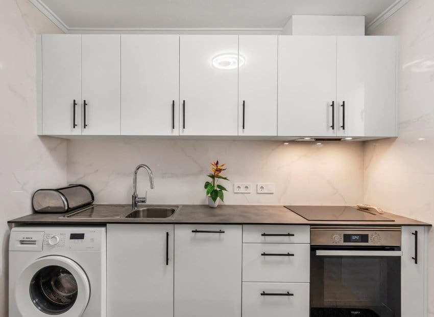 3 quarto Apartamento para venda em Torrevieja com piscina - 189 000 € (Ref: 10144954)