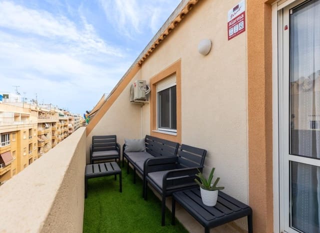 3 quarto Apartamento para venda em Centro, Torrevieja com piscina - 189 000 € (Ref: 10144954)