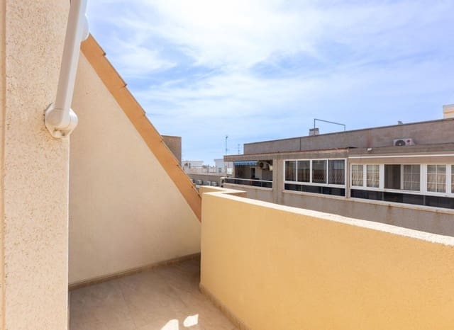 3 quarto Apartamento para venda em Centro, Torrevieja com piscina - 189 000 € (Ref: 10144954)