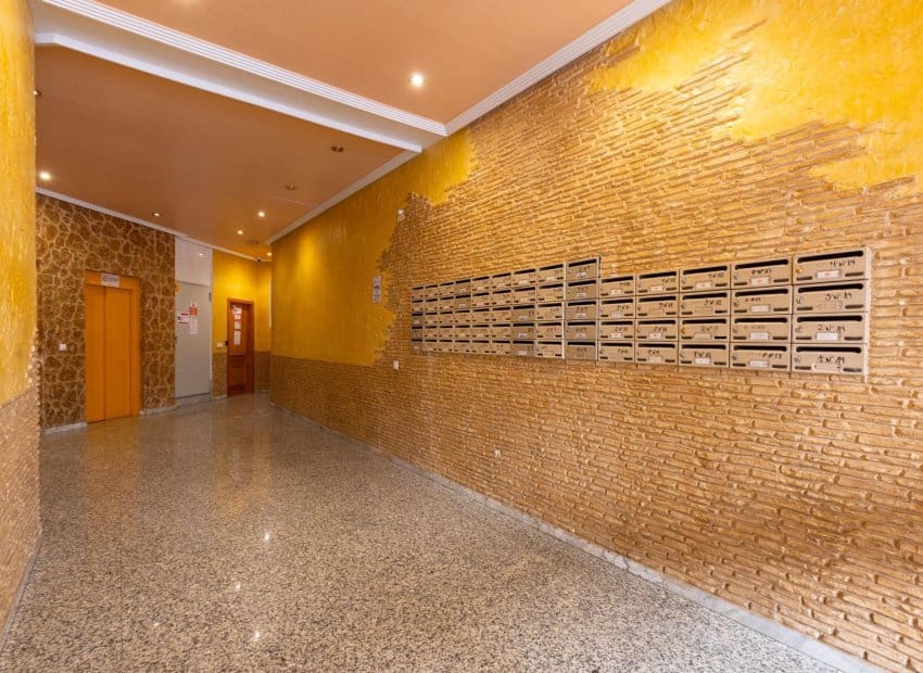 3 quarto Apartamento para venda em Torrevieja com piscina - 189 000 € (Ref: 10144954)