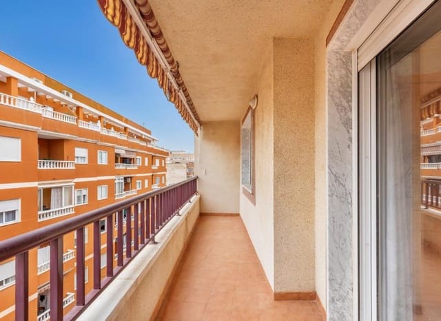 2 chambre Appartement à vendre à Centro - Muelle Pesquero, Torrevieja avec garage - 139 900 € (Ref: 10144955)