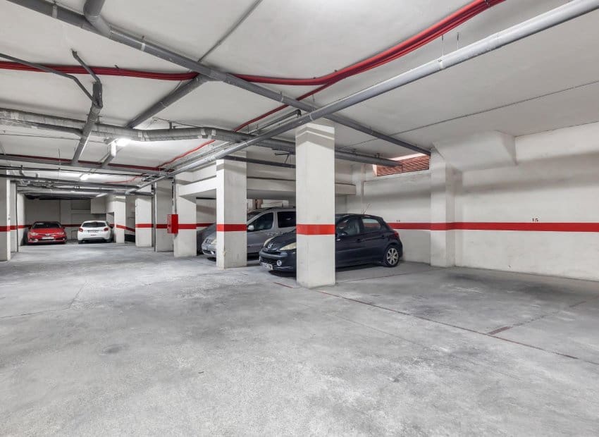 2 chambre Appartement à vendre à Torrevieja avec garage - 139 900 € (Ref: 10144955)