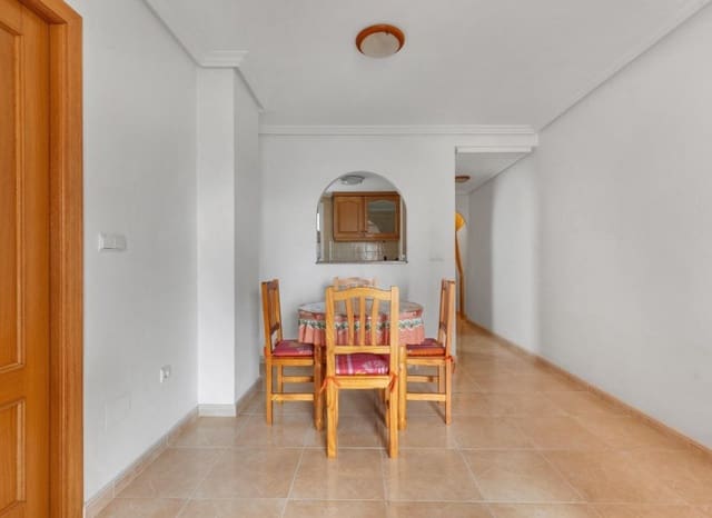 2 chambre Appartement à vendre à Centro - Muelle Pesquero, Torrevieja avec garage - 139 900 € (Ref: 10144955)