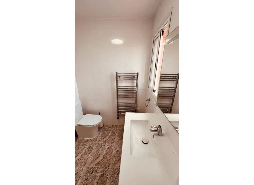 3 quarto Apartamento para venda em Villamartin com piscina - 169 950 € (Ref: 10144956)