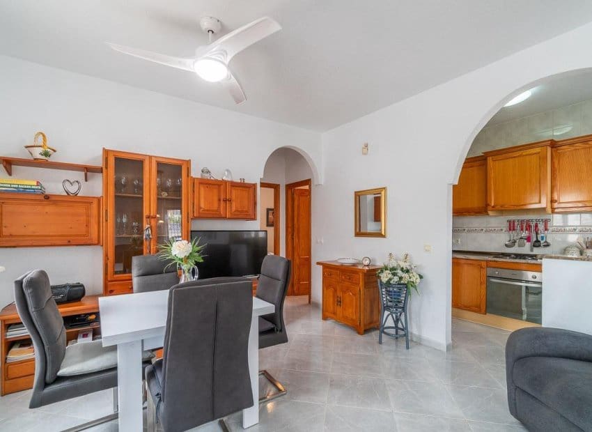 2 bedroom Villa for sale in La Florida - € 220,000 (Ref: 10150127)