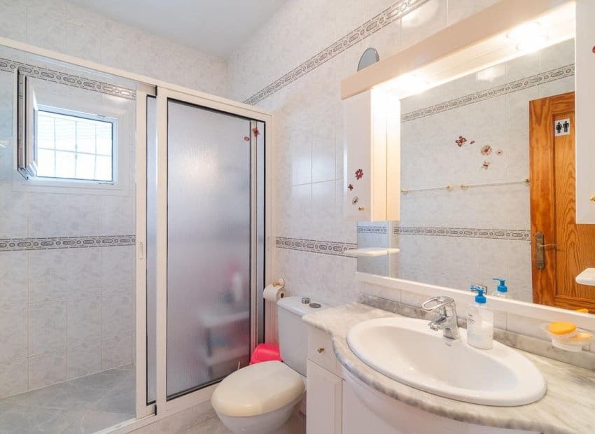 2 bedroom Villa for sale in La Florida - € 220,000 (Ref: 10150127)