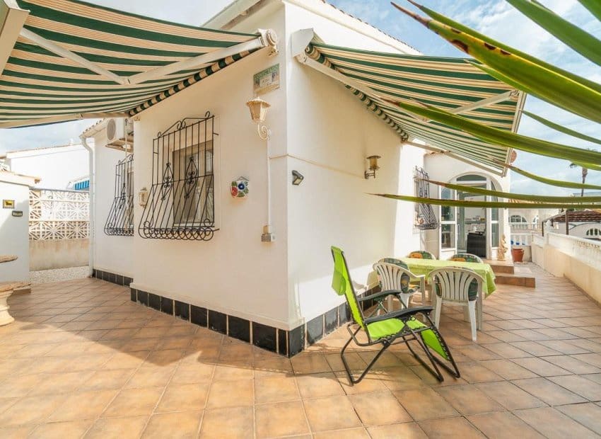 2 bedroom Villa for sale in La Florida - € 220,000 (Ref: 10150127)