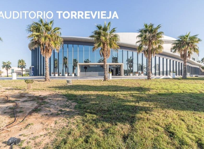 2 bedroom Villa for sale in La Florida - € 220,000 (Ref: 10150127)