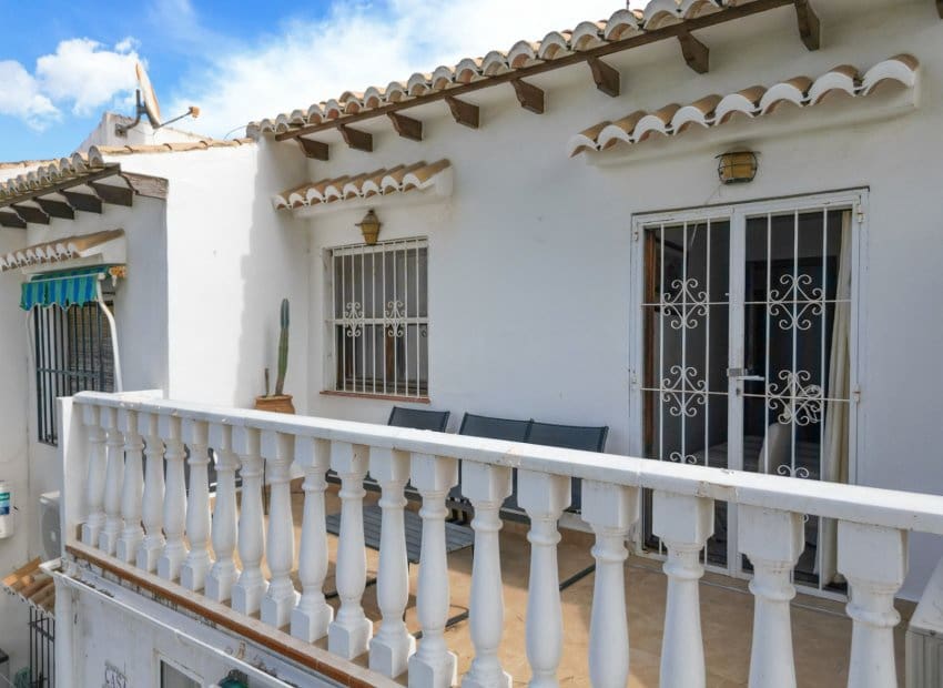 Casa de 2 habitaciones en Los Balcones en venta con piscina - 165.000 € (Ref: 10154145)