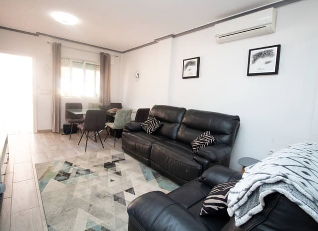 3 sovrum Hus till salu i Playa Flamenca, Orihuela med pool - 189 000 € (Ref: 10154146)