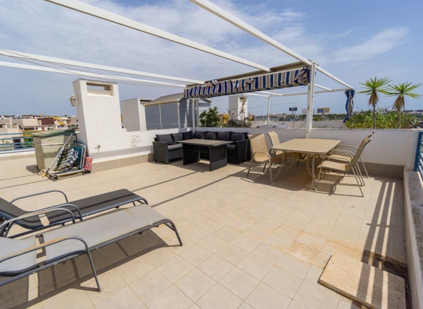 2 bedroom Apartment for sale in Playa Flamenca with pool garage - € 239,000 (Ref: 10154147)