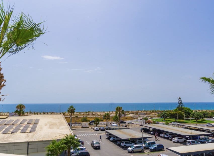 2 bedroom Apartment for sale in Playa Flamenca with pool garage - € 239,000 (Ref: 10154147)