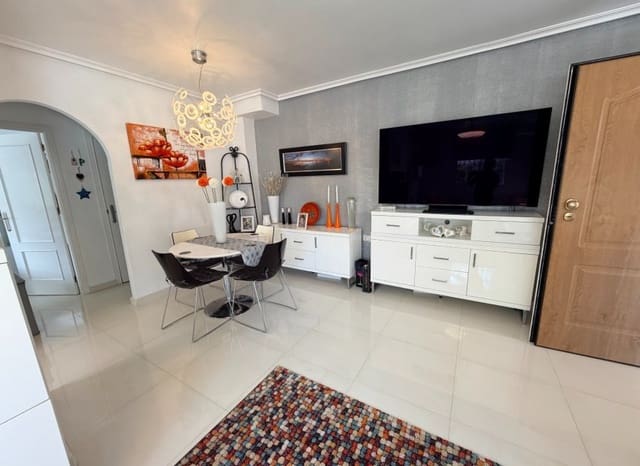 3 makuuhuone Omakotitalo myytävänä paikassa Vistabella, Orihuela mukana uima-altaan - 197 900 € (Ref: 10175788)