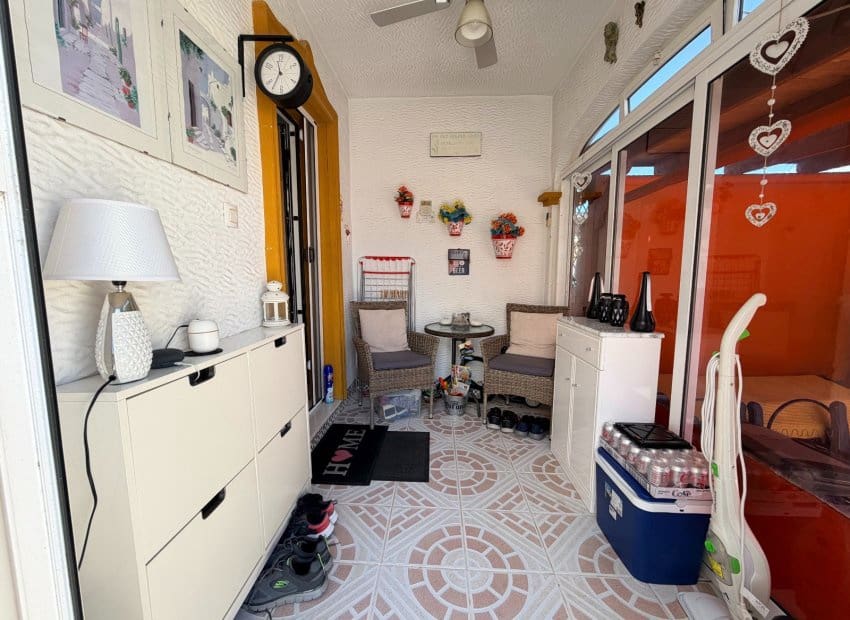 3 makuuhuone Omakotitalo myytävänä paikassa Vistabella mukana uima-altaan - 197 900 € (Ref: 10175788)
