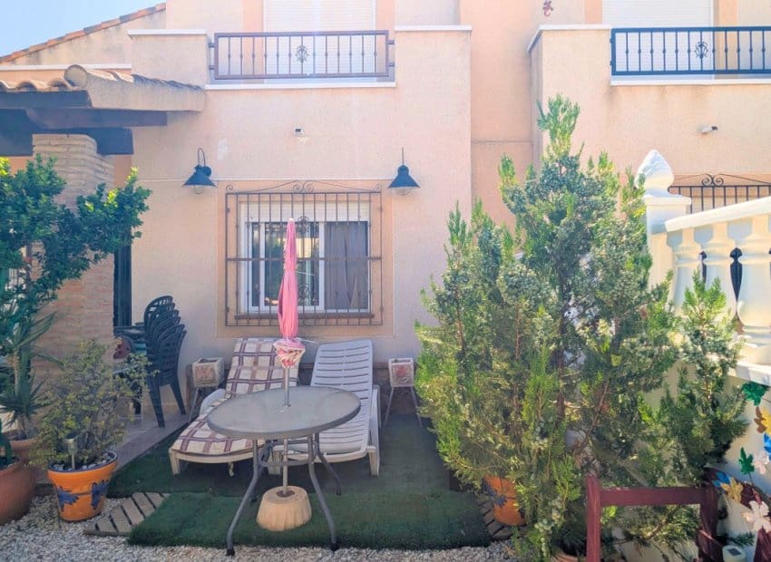 3 slaapkamer Huis te koop in Lo Crispin met zwembad - € 189.000 (Ref: 10175789)