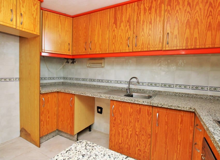 3 Zimmer Apartment zu verkaufen in Playa Flamenca mit Pool Garage - 169.000 € (Ref: 10175792)