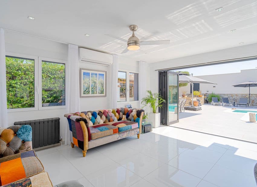 3 soverom Villa til salgs i Filipinas med svømmebasseng - € 770 000 (Ref: 10175794)