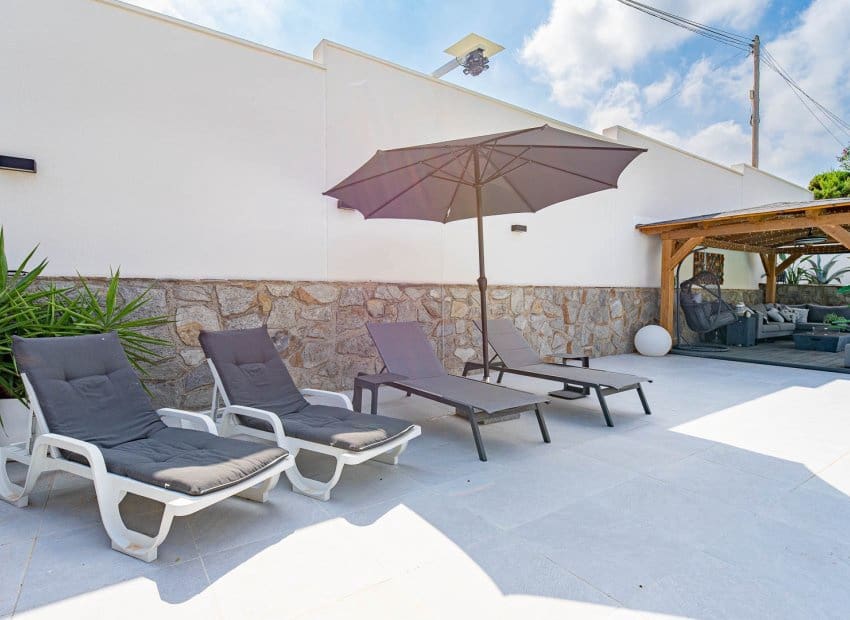 3 soverom Villa til salgs i Filipinas med svømmebasseng - € 770 000 (Ref: 10175794)