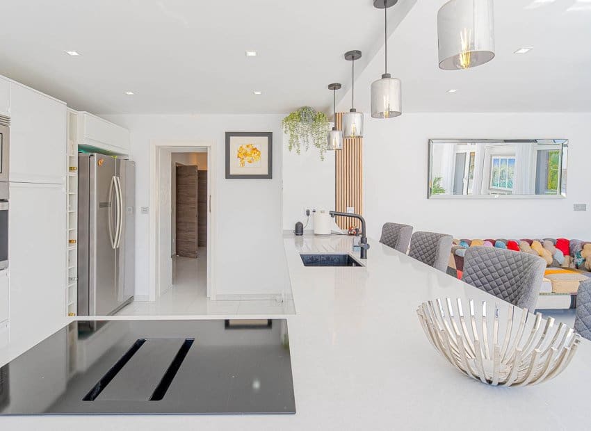3 soverom Villa til salgs i Filipinas med svømmebasseng - € 770 000 (Ref: 10175794)