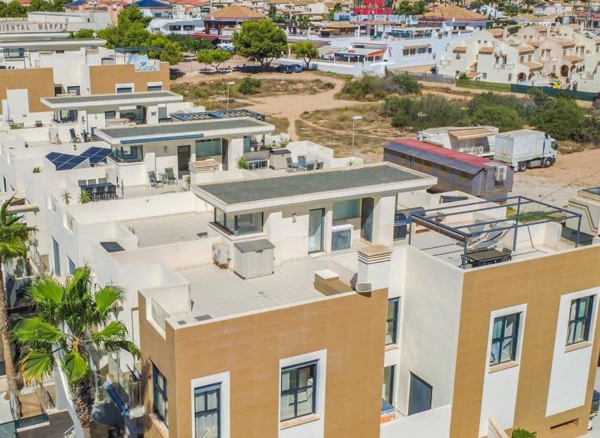 3 Zimmer Apartment zu verkaufen in Orihuela Costa mit Pool Garage - 510.000 € (Ref: 10175797)