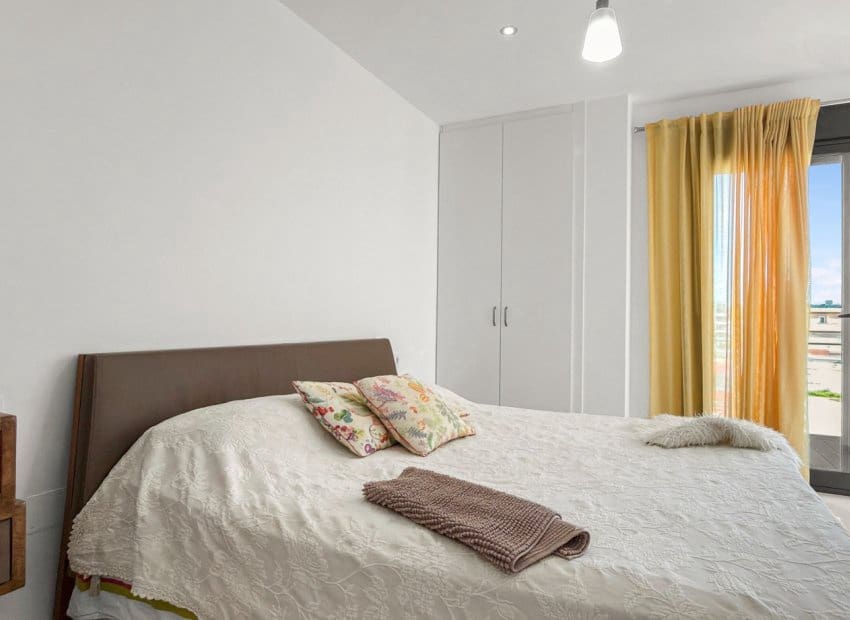 3 Zimmer Apartment zu verkaufen in Orihuela Costa mit Pool Garage - 510.000 € (Ref: 10175797)