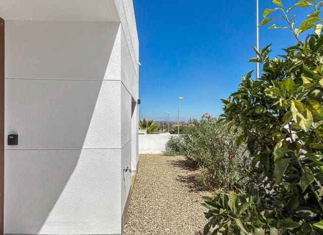 4 soverom Villa til salgs i Ciudad Quesada, Rojales med svømmebasseng garasje - € 650 000 (Ref: 10175798)