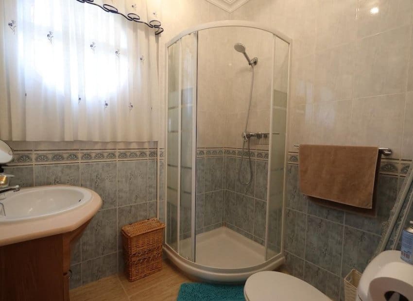 3 sypialnia Willa na sprzedaż w Filipinas z basenem garażem - 360 000 € (Ref: 10175801)