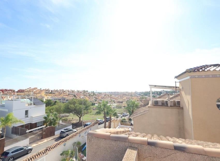 3 sypialnia Willa na sprzedaż w Filipinas z basenem garażem - 360 000 € (Ref: 10175801)