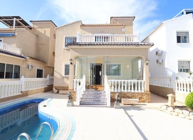 Chalet de 3 habitaciones en Las Filipinas en venta con piscina garaje - 360.000 € (Ref: 10175801)