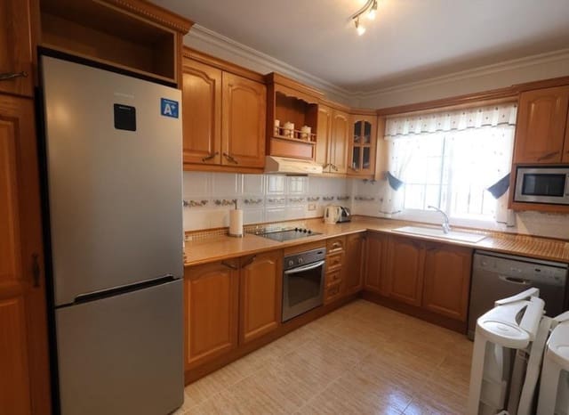 Chalet de 3 habitaciones en Las Filipinas en venta con piscina garaje - 360.000 € (Ref: 10175801)
