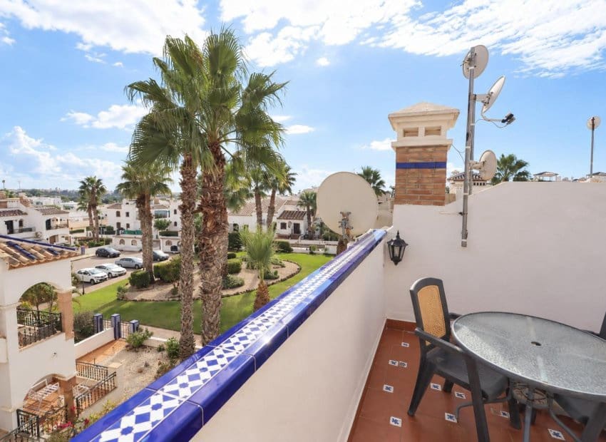 2 soverom Leilighet til salgs i Orihuela Costa med svømmebasseng garasje - € 234 000 (Ref: 10175803)