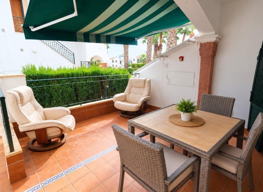 2 soverom Leilighet til salgs i Orihuela Costa med svømmebasseng garasje - € 234 000 (Ref: 10175803)