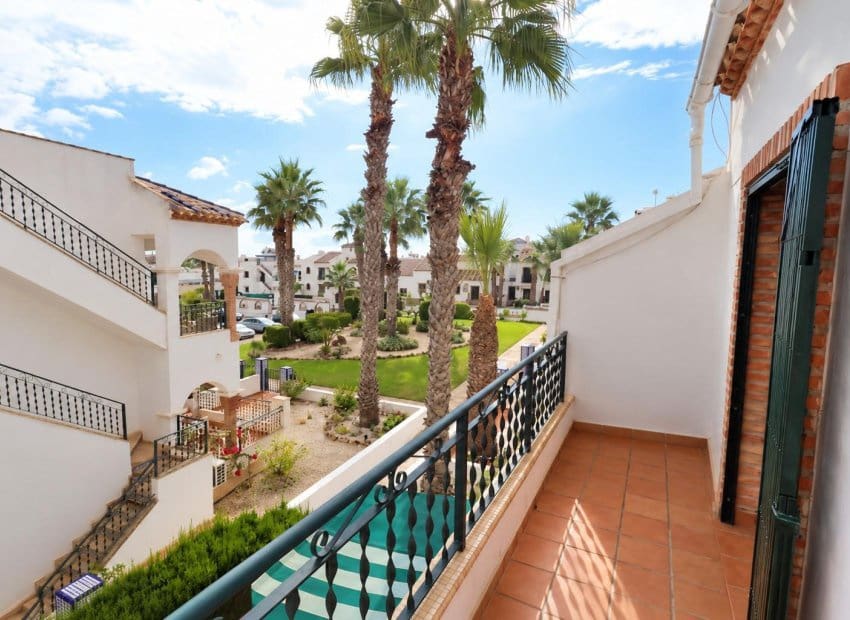 2 soverom Leilighet til salgs i Orihuela Costa med svømmebasseng garasje - € 234 000 (Ref: 10175803)
