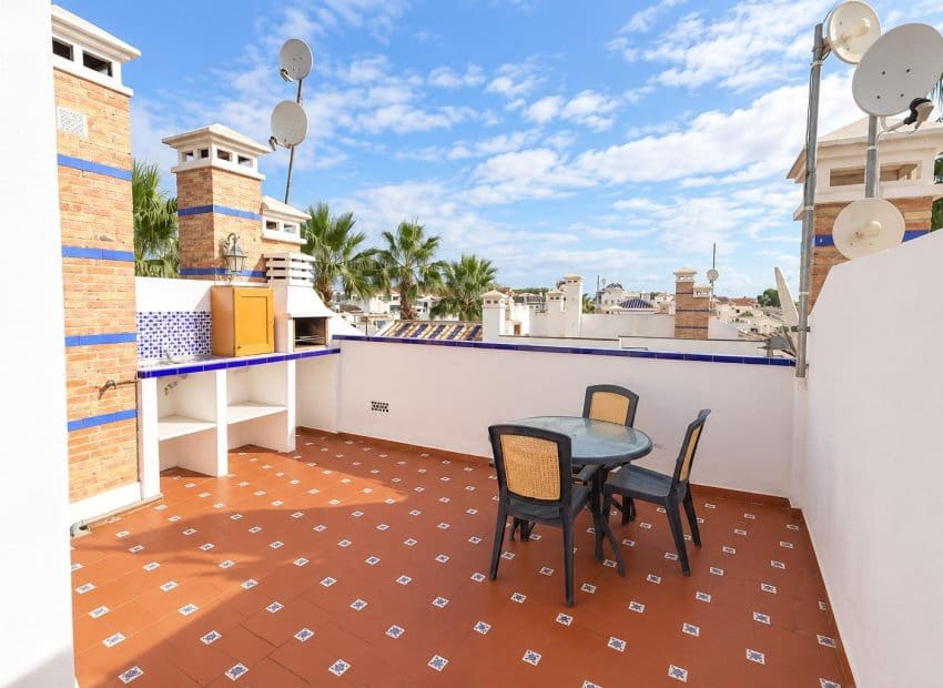 2 soverom Leilighet til salgs i Orihuela Costa med svømmebasseng garasje - € 234 000 (Ref: 10175803)