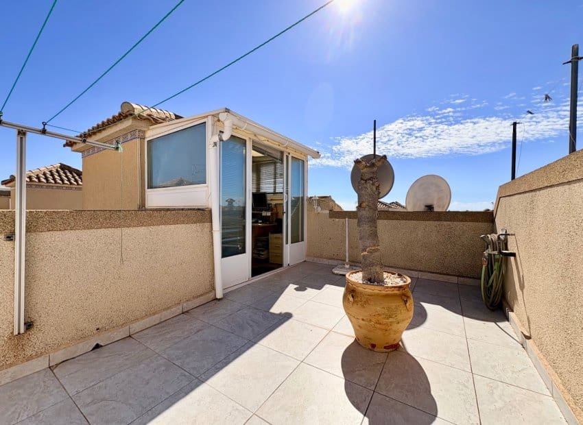 3 chambre Appartement à vendre à Playa Flamenca avec piscine - 225 000 € (Ref: 10175806)