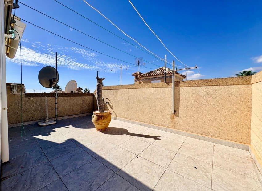3 chambre Appartement à vendre à Playa Flamenca avec piscine - 225 000 € (Ref: 10175806)