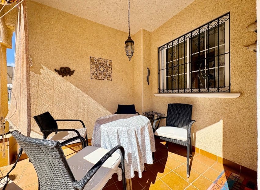 3 chambre Appartement à vendre à Playa Flamenca avec piscine - 225 000 € (Ref: 10175806)