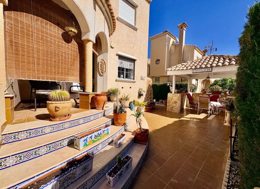 3 chambre Appartement à vendre à Playa Flamenca avec piscine - 225 000 € (Ref: 10175806)