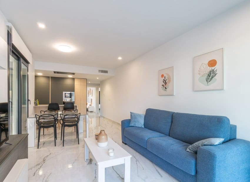 Apartamento de 2 habitaciones en Los Altos en venta con piscina garaje - 279.900 € (Ref: 10175808)