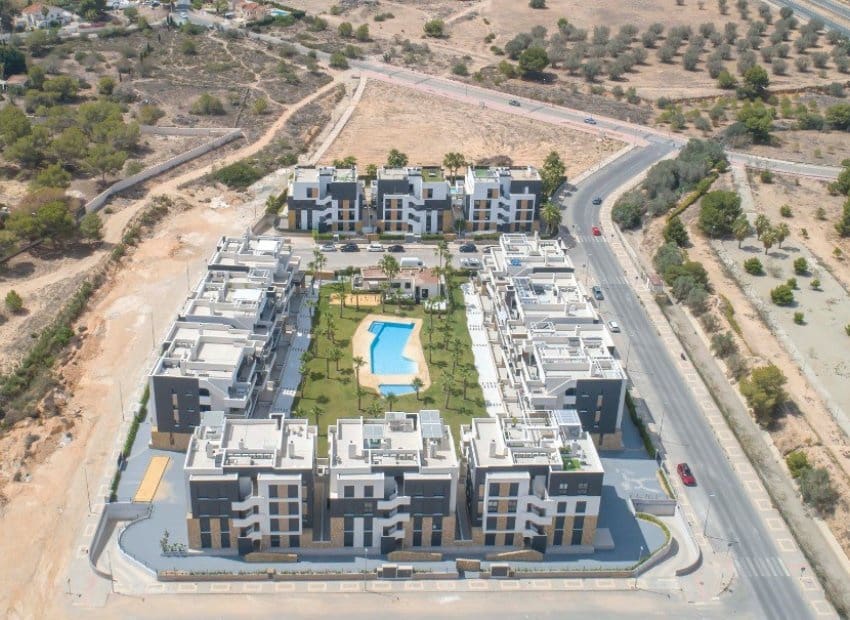Apartamento de 2 habitaciones en Los Altos en venta con piscina garaje - 279.900 € (Ref: 10175808)