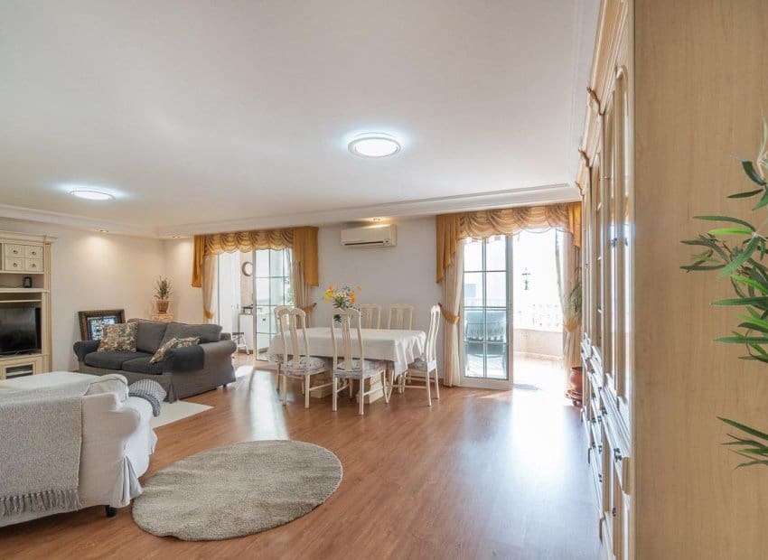 3 slaapkamer Appartement te koop in Torrevieja - € 239.500 (Ref: 10175810)