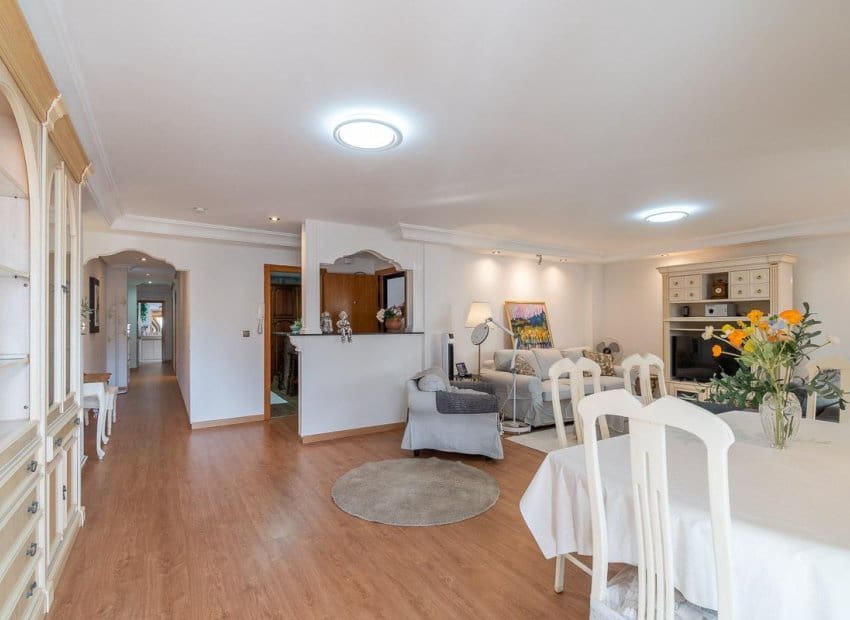 3 slaapkamer Appartement te koop in Torrevieja - € 239.500 (Ref: 10175810)