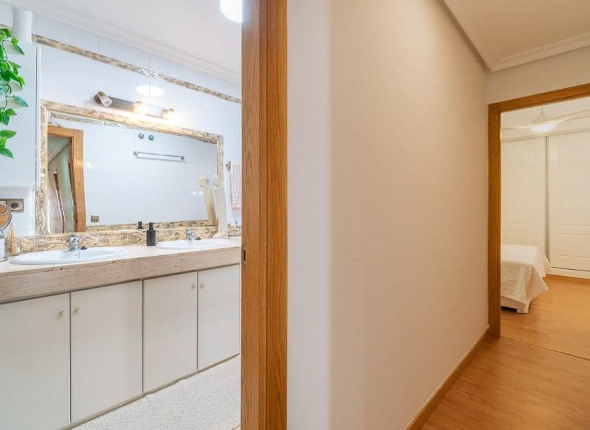 3 slaapkamer Appartement te koop in Torrevieja - € 239.500 (Ref: 10175810)