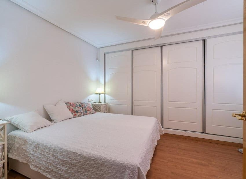 3 slaapkamer Appartement te koop in Torrevieja - € 239.500 (Ref: 10175810)