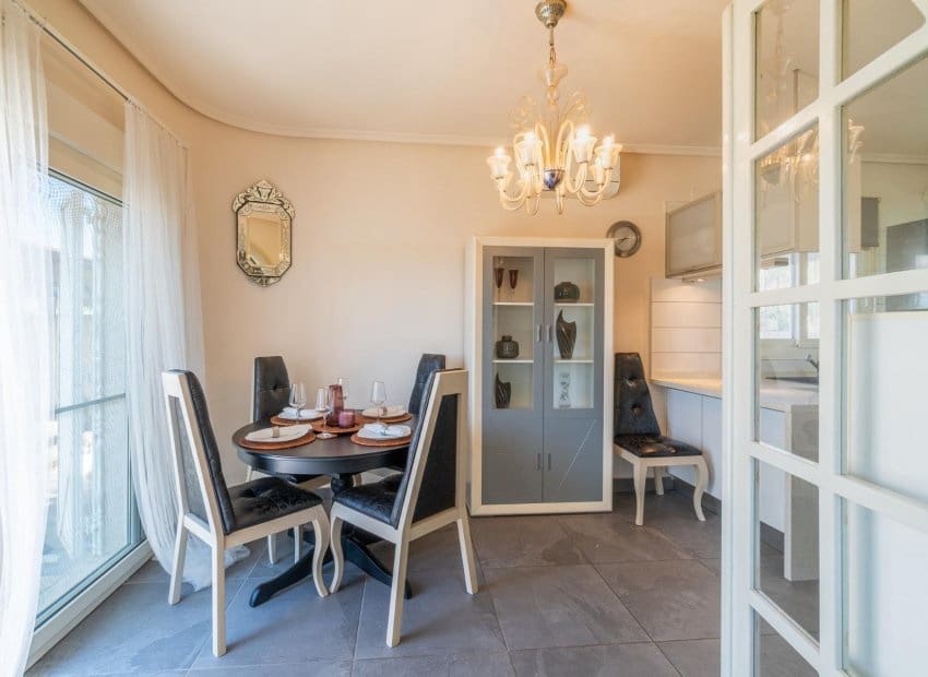 3 soverom Villa til salgs i Playa Flamenca med svømmebasseng garasje - € 520 000 (Ref: 10175811)