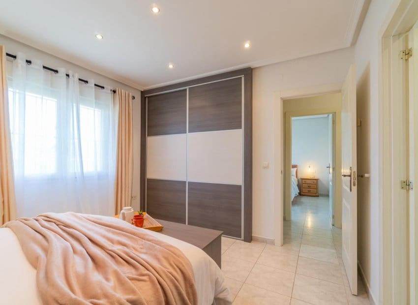 3 soverom Villa til salgs i Playa Flamenca med svømmebasseng garasje - € 520 000 (Ref: 10175811)